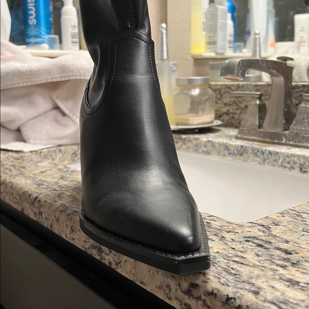 Dolce Vita Black Heeled Boots - Picture 4 of 5